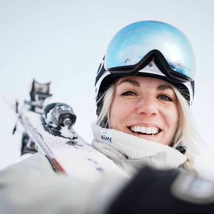 Portrait of Mira meditation instructor